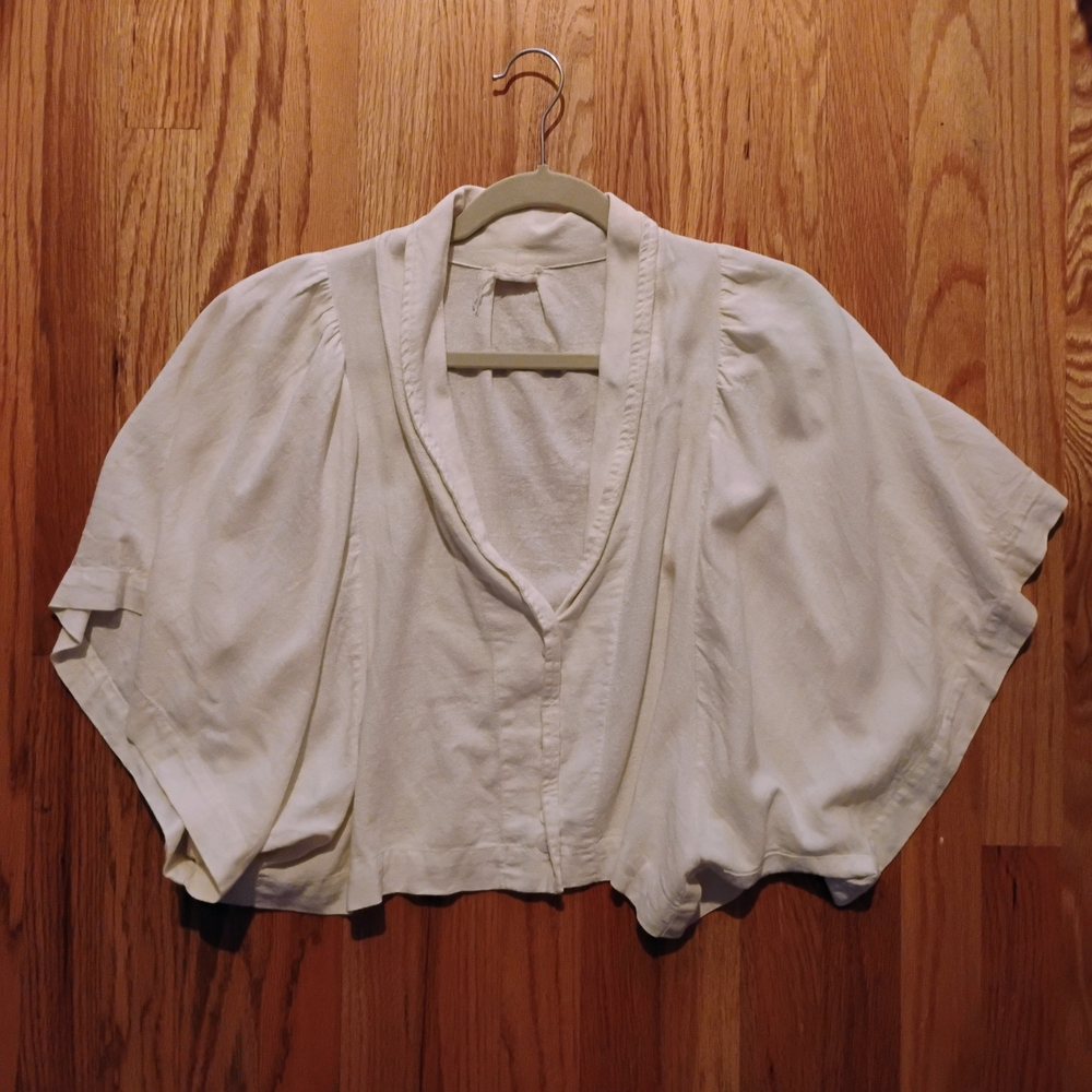 Chic Cream Women's Blouse brand Is: Here, From Hawaii, From Garmentory In 2018